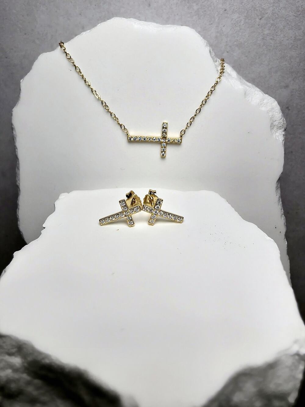 16+2" Gold Cross VVSD Moissanite Necklace & Earrings Bundle w/GRA Certificates